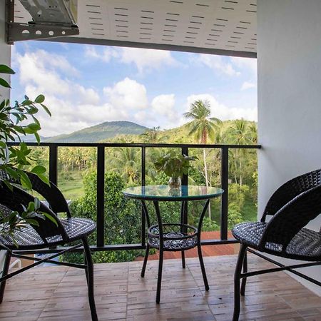 Laewan Guesthouse バーン・タイ エクステリア 写真