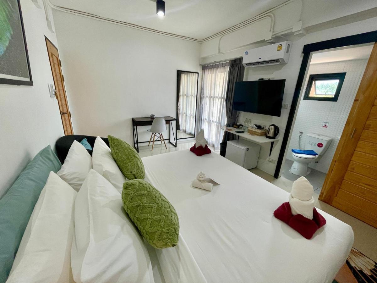Laewan Guesthouse バーン・タイ エクステリア 写真